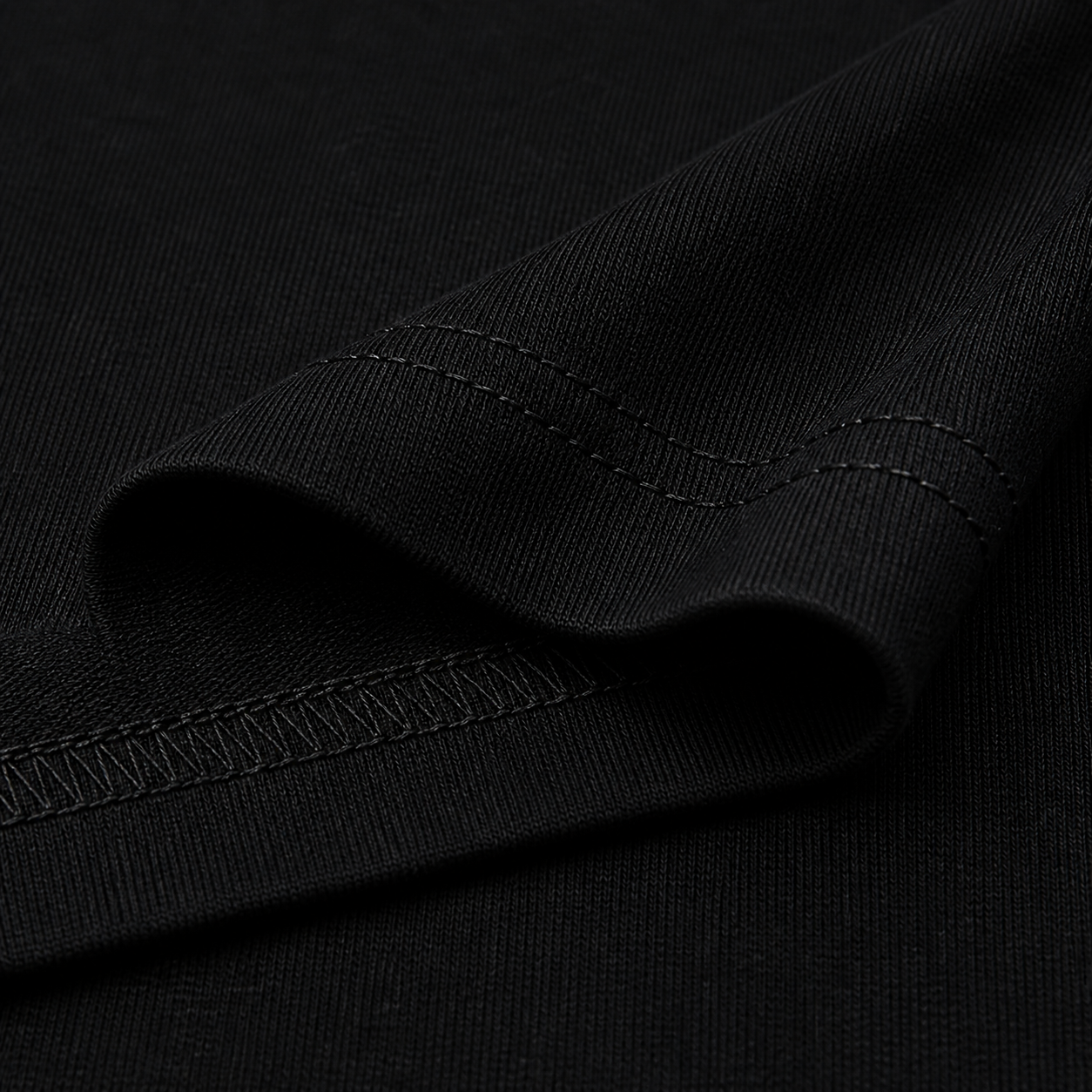 JOB’S NOT FINISHED STATEMENT TEE